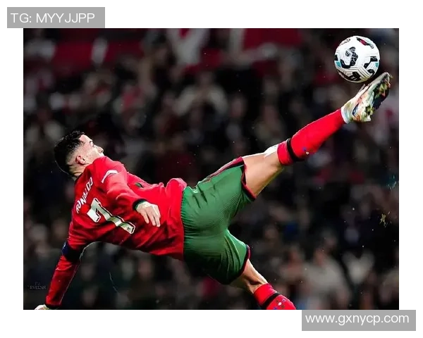 从绿茵少年到世界巨星他以坚持和激情书写传奇足球人生