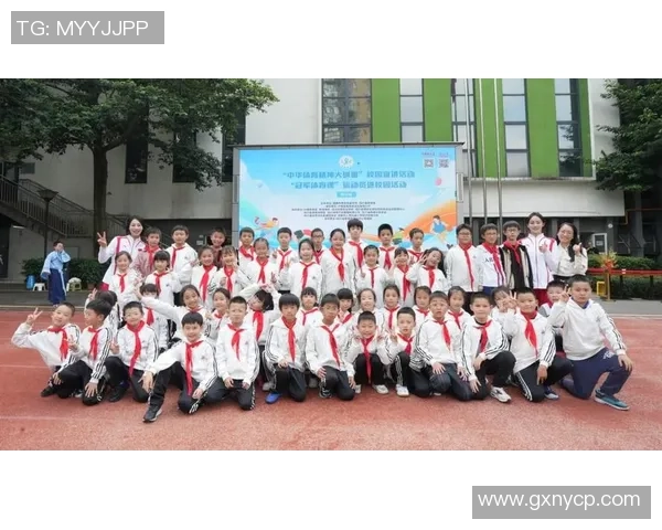 南沙小学足球球星成长故事展现校园体育精神与少年拼搏力量